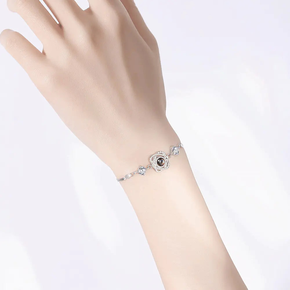 ❤️: Silver Double Heart Projection Bracelet - Romantic Ladies Jewelry