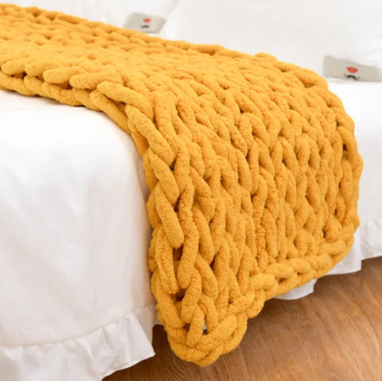🧶: Chunky Knitted Blanket - Oversized Cozy Comfort with Textured Style