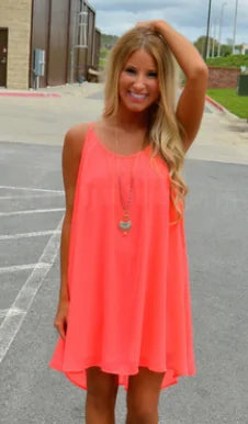 👗: Beach Chiffon Dress - Lightweight Summer Resort Wear