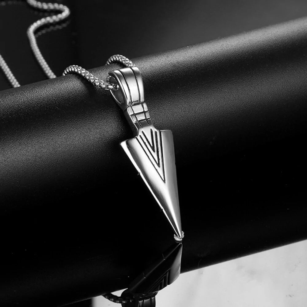 ⚓: Metal Punk Pendant Necklace