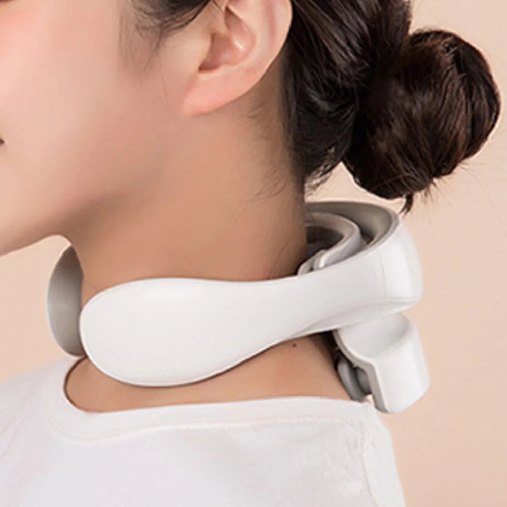 𦴠Neck Deep Tissue Portable & Rechargeable Neck Massager - Targeted Relief Device