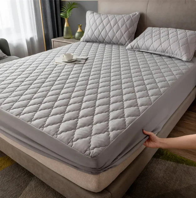 🛏️: Waterproof Mattress Protector - Urine Separation Protective Pad Set