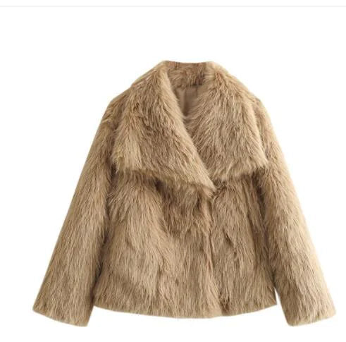 🦊: Women's Faux Fox Fur Coat - Luxurious Winter Glamour