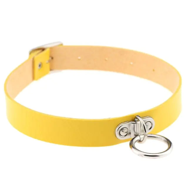π€: PU Leather Gothic Choker with Chain - Edgy Fashion Statement