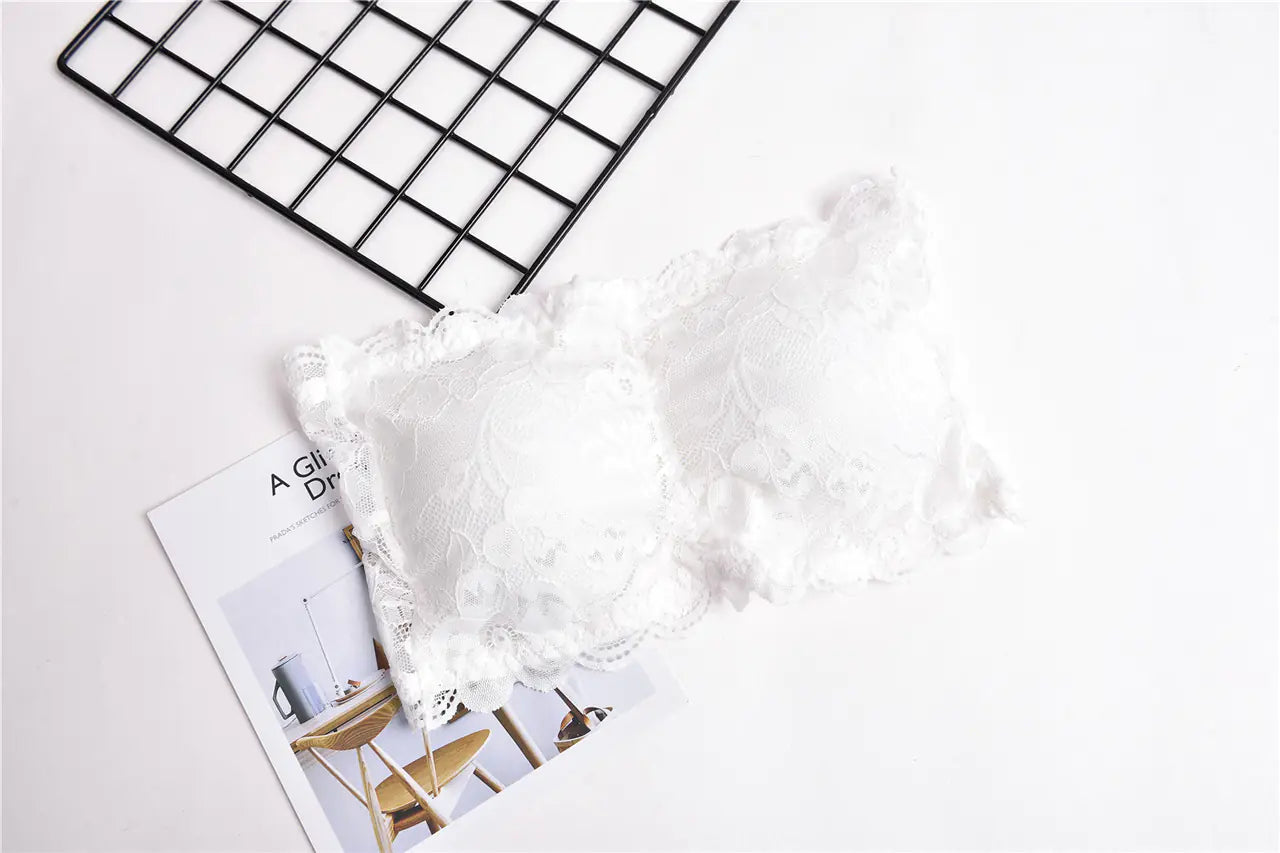 💎: Lace Bandeau Bra with Three-Row Closure - Strapless Women's Lingerie