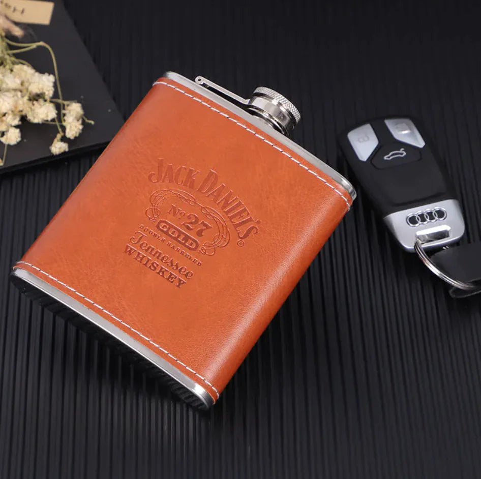 πΊ Stainless Steel Liquor Barrel Flask - Premium Hip Flask