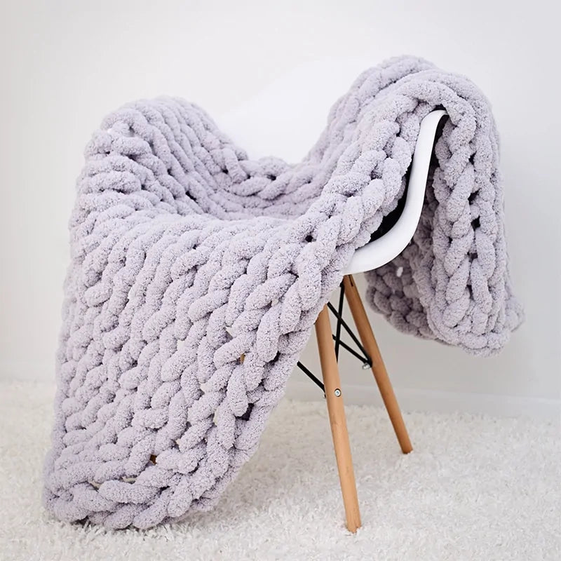 🧶: Chunky Knitted Blanket - Oversized Cozy Comfort with Textured Style