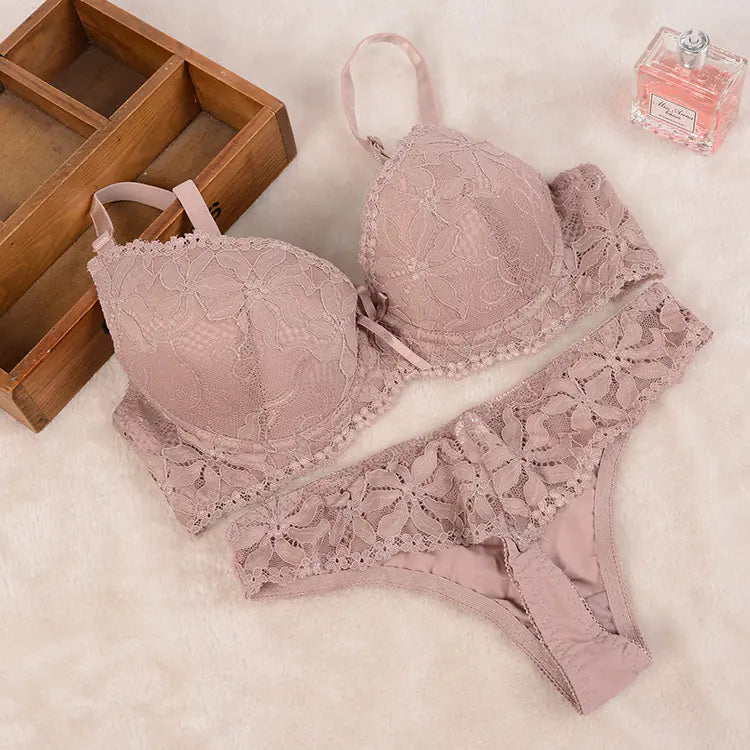 🌸: Lace Thong Set - Women's Sexy Lingerie Outfit for Seductive Appeal
