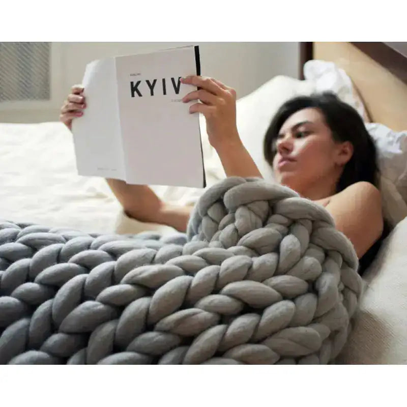 π§: Zen Weighted Knitted Blanket - Therapeutic Relaxation and Mindful Comfort