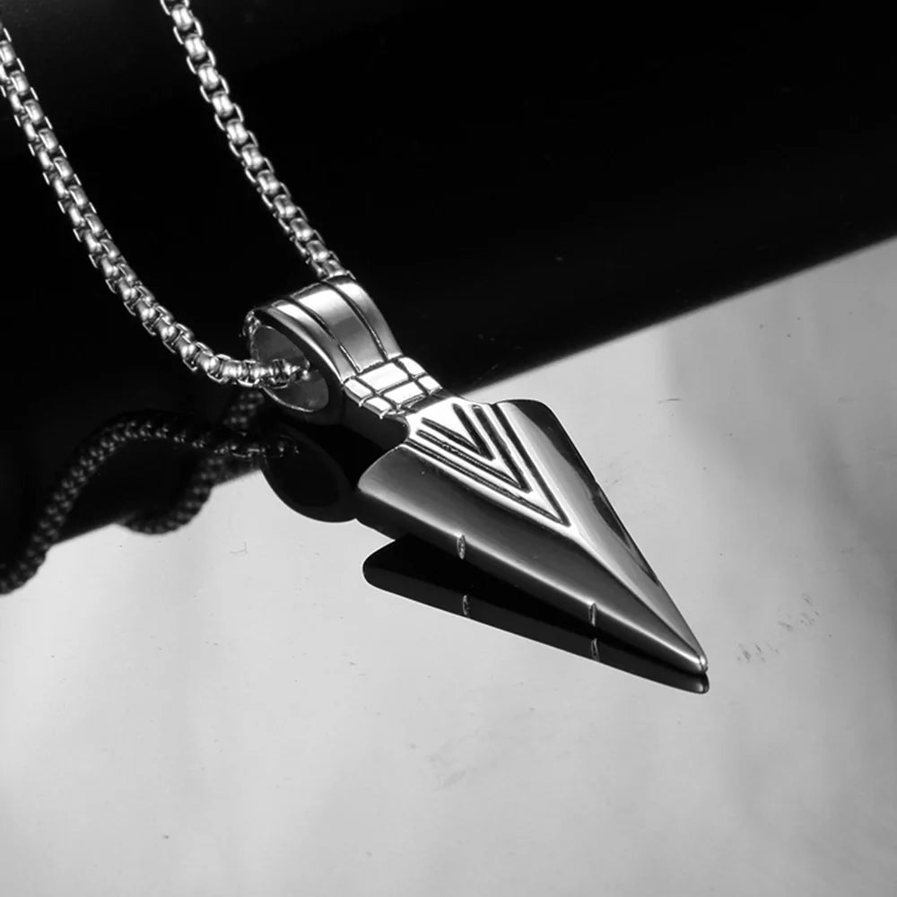 ⚓: Metal Punk Pendant Necklace