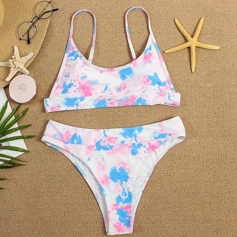 🌈: Tie-Dye Urban Chic Bikini Set - Contemporary Two-Piece Swimwear