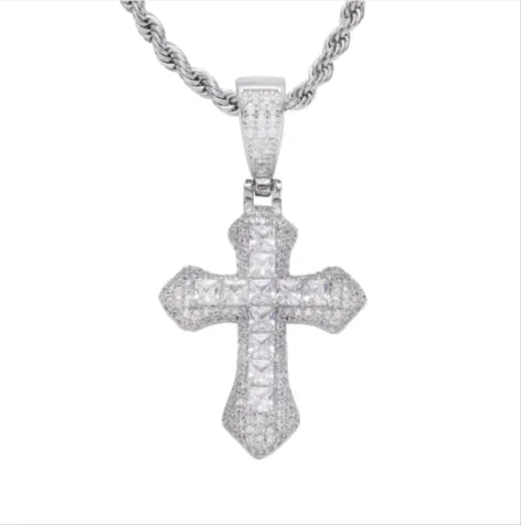 π: Elegant Simple Pendant Necklace for Women