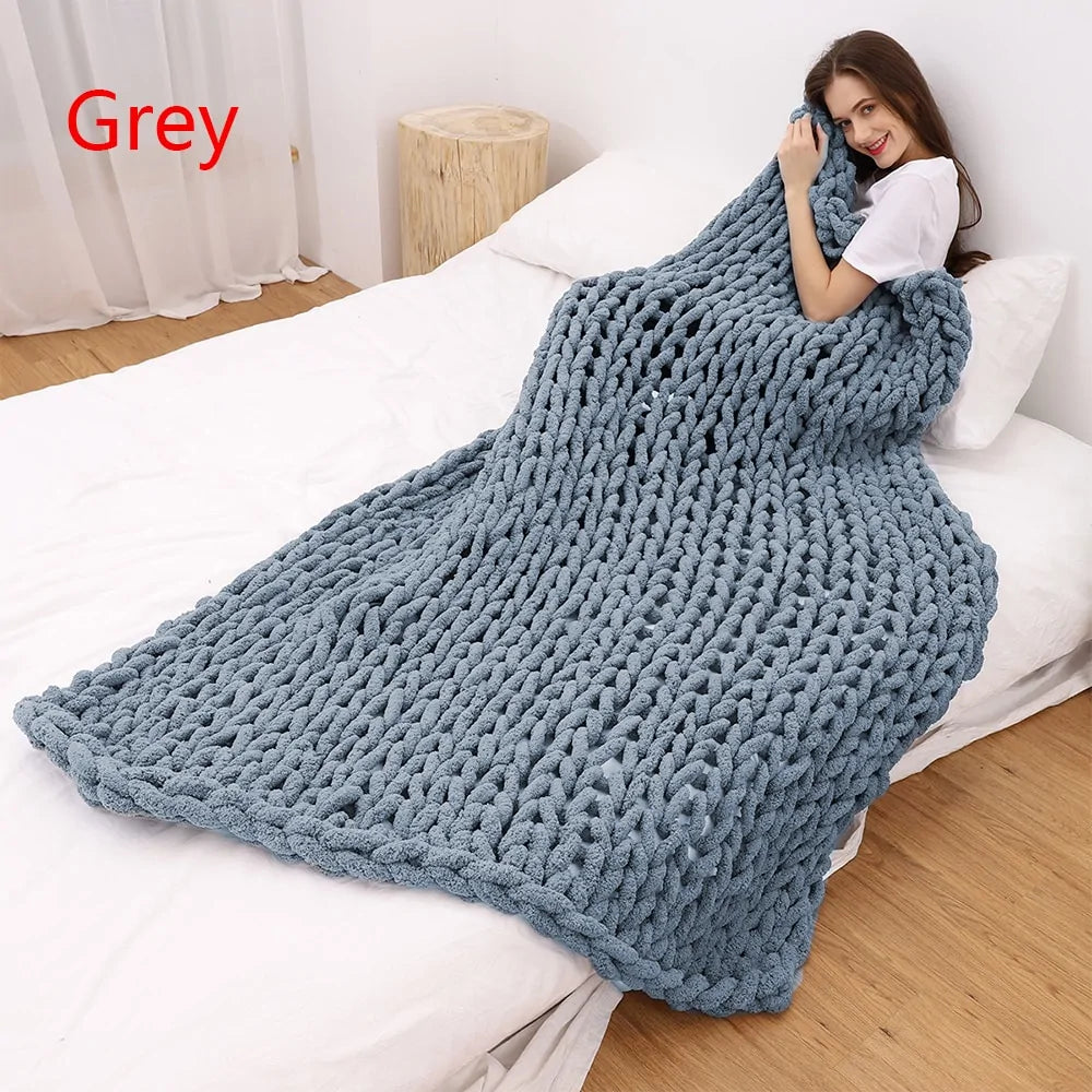 🧶: Chunky Knitted Blanket - Oversized Cozy Comfort with Textured Style