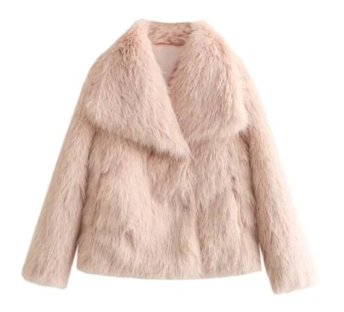 🦊: Women's Faux Fox Fur Coat - Luxurious Winter Glamour