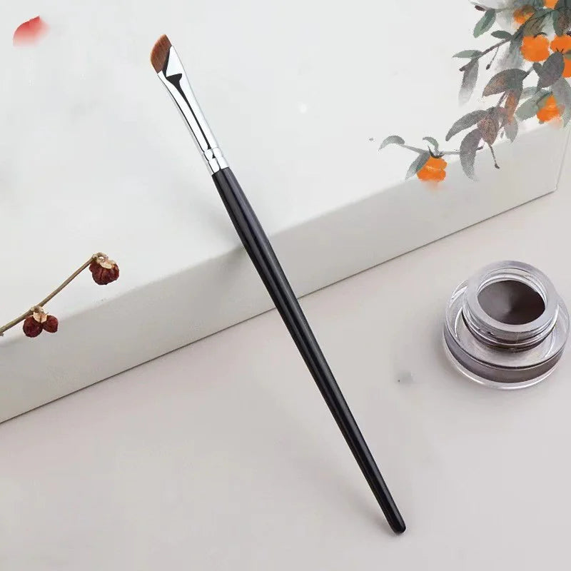 ποΈ Angled Sickle Edge Makeup Brush - Precision Professional Beauty Tool