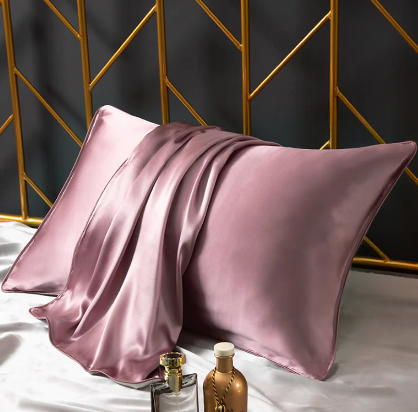 ❄️: Cooling Ice Silk Double-Sided Pillowcase - Temperature Regulating