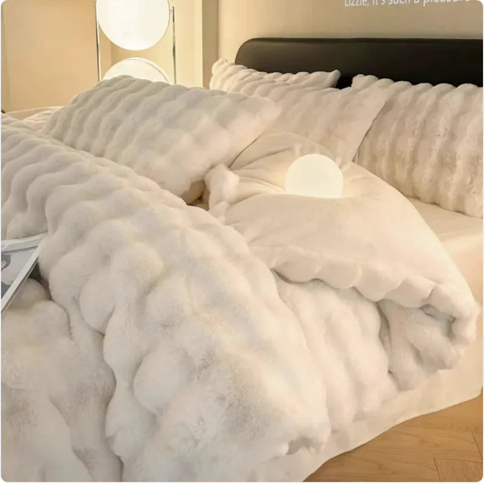 ποΈ: Plush Thermal Coral Fleece 4-Piece Bedding Set - Complete Cozy Comfort Collection