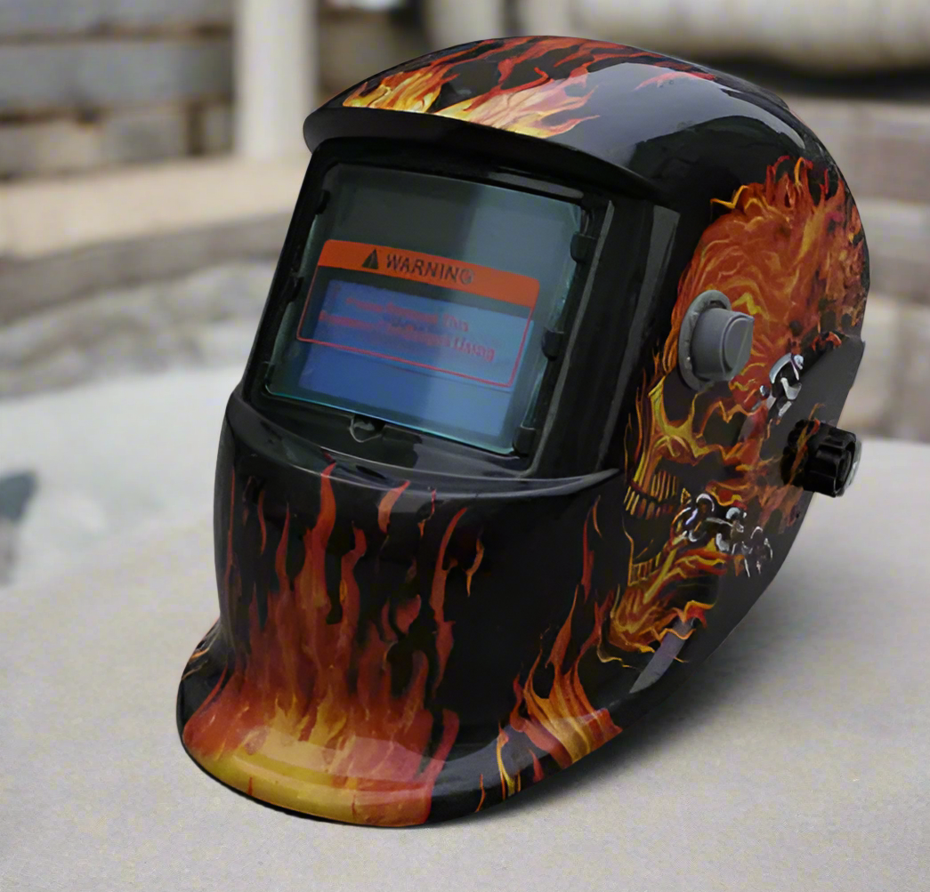 π Solar Auto-Dimming Welding Helmet - Professional Skull Design Safety Headgear