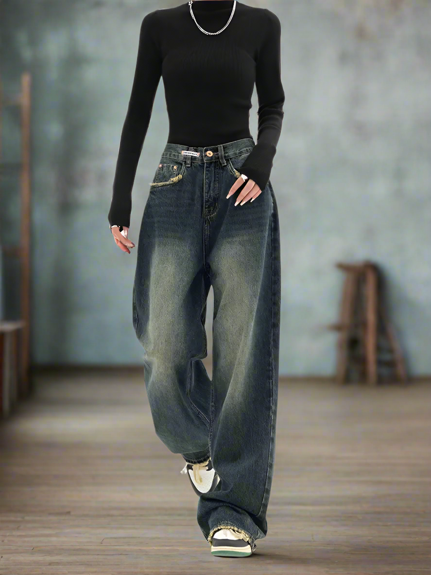 👖: High Waist Vintage Style Wide Leg Jeans - Retro Chic Denim