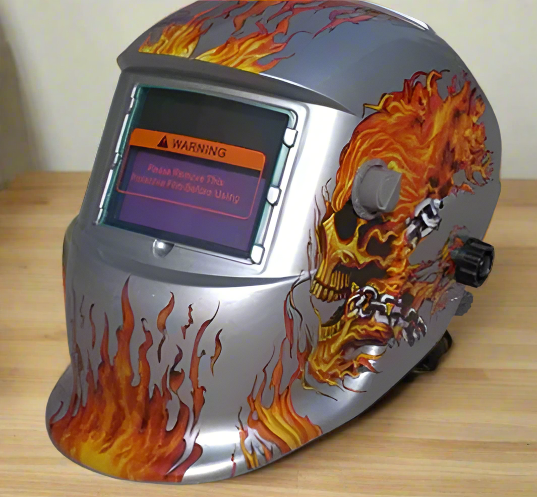 π Solar Auto-Dimming Welding Helmet - Professional Skull Design Safety Headgear