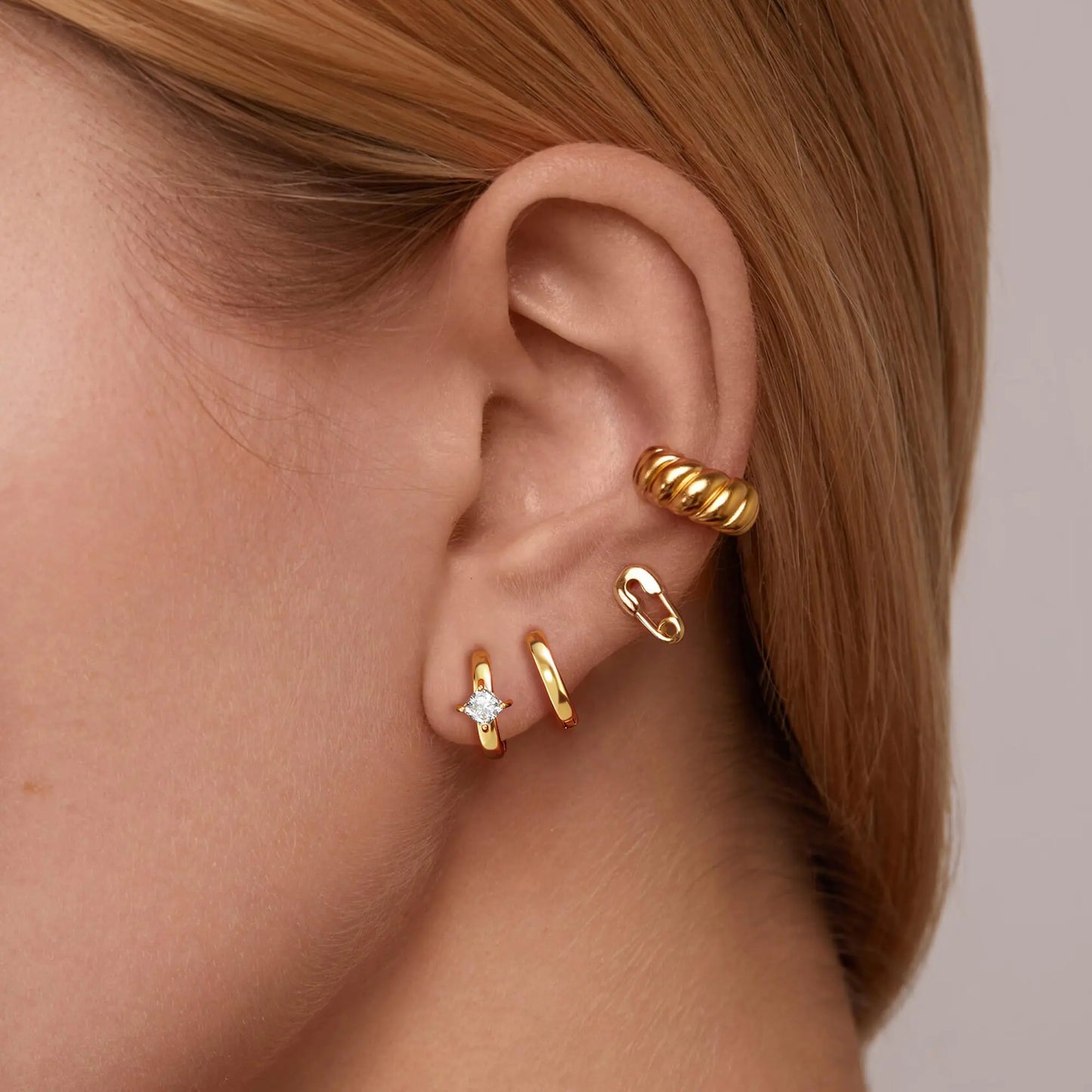 💎: 3 Pairs Dainty Gold Hoop Earrings Set - 14K Gold Plated Huggie Cartilage Collection