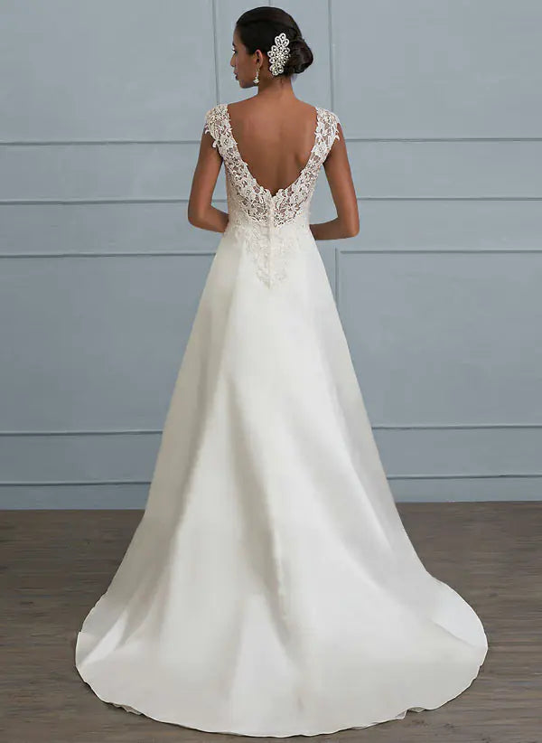 π°: Off-the-Shoulder V-Neck Lace Mermaid Wedding Dress