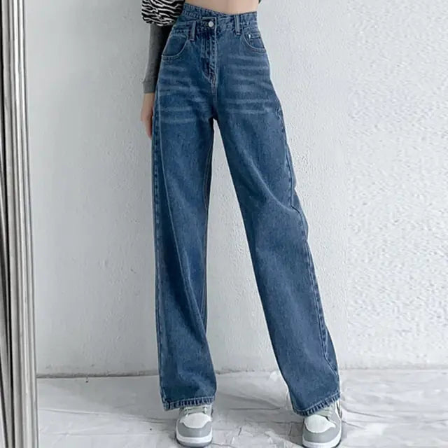 👖: Chic High-Waist Wide Leg Jeans - Vintage Fashion Statement Denim