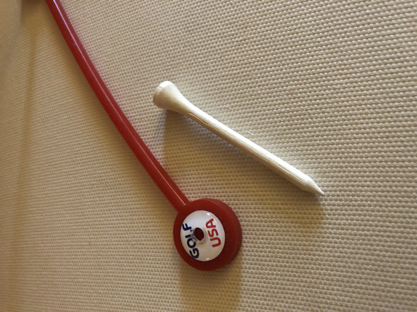 ⛳ NeverLostGolf™ USA Logo Golf Ball Marker - Exclusive Tee Saver Compatible