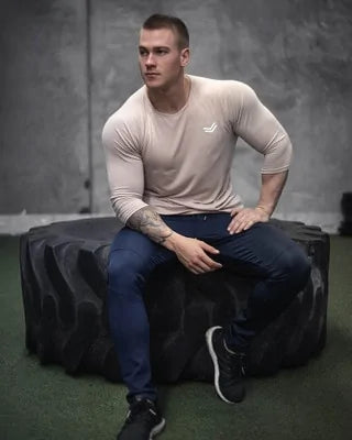 👕: Men's Long Sleeve Cotton T-Shirt - Solid Color Athletic Comfort