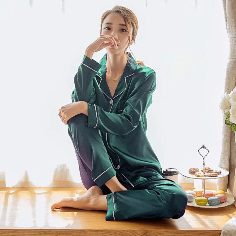 🌙: Women Silk Satin Pajamas - Luxurious Comfort Sleepwear Set