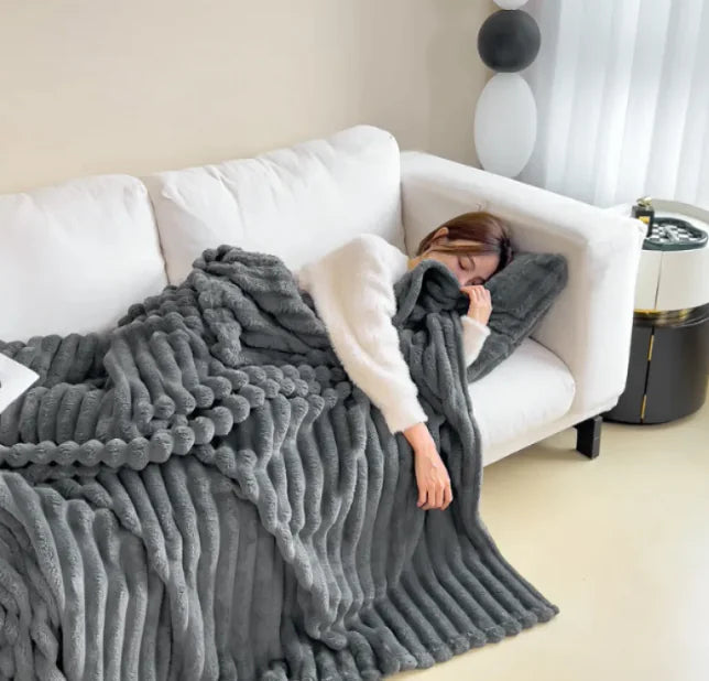 🐰: Soft Wind Rabbit Fur Blanket - Luxurious Double-Sided Plush Comfort