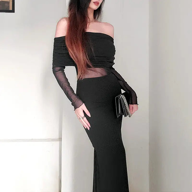 👗: Elegant Off Shoulder Dress - Sophisticated Strapless Evening Wear