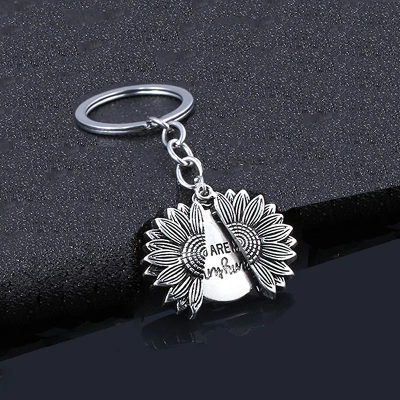 🌻: Sunflower Necklace with Hidden Message