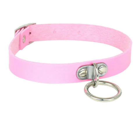 π€: PU Leather Gothic Choker with Chain - Edgy Fashion Statement