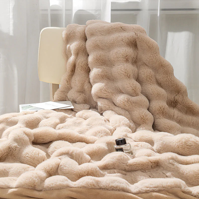 ποΈ: Modern Simple Velvet Cover Blanket - Luxurious Milk Flannel Comfort