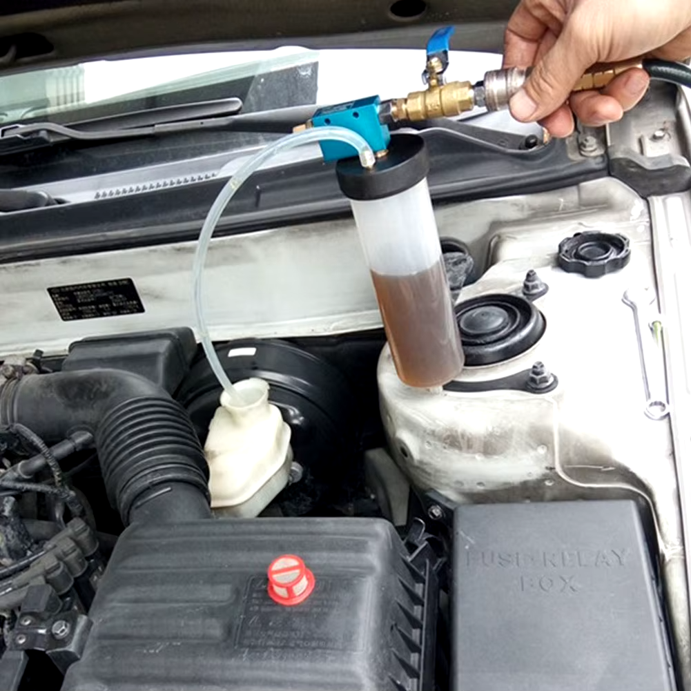 🔧: Vacuum Brake Bleeder & Fluid Extractor Kit — One-Person Pump Tool for Brake, Transmission, Power Steering & Coolant Fluid Changes