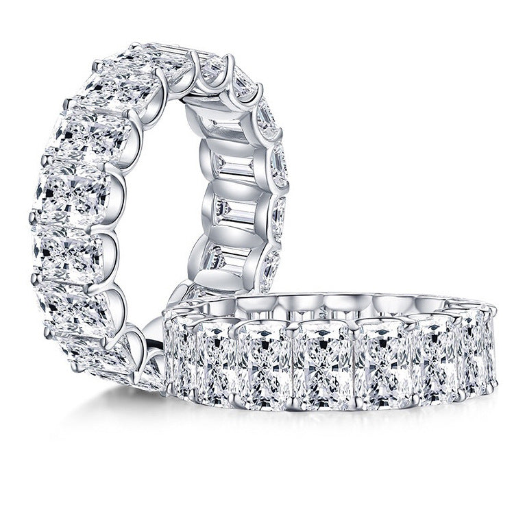 💎: Sterling Silver Ring with High Carbon Diamond Simulant - Carven Design & Emerald Cut