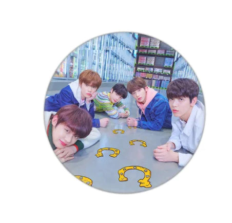 🔑: TXT Keychain and Badge Set - Tinplate Design