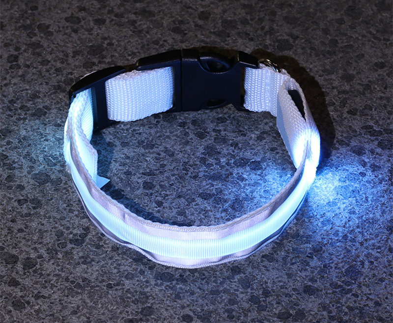 🐕: Anti-Lost LED Luminous Dog Collar – Rechargeable & Battery Reflective Safety Collar
