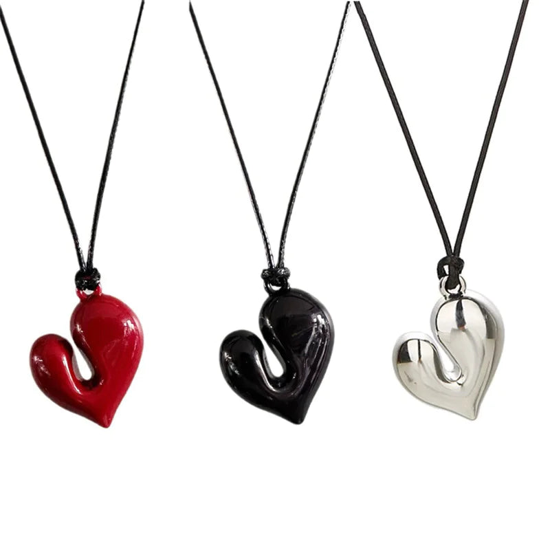 Adjustable Irregular Heart Pendant Necklace