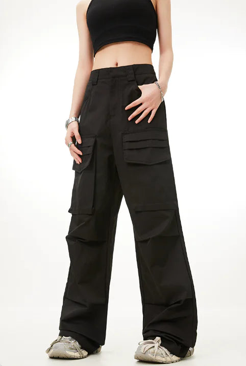 👖: Y2K K-Pop Women's Denim Jeans with Grey Flap Pockets