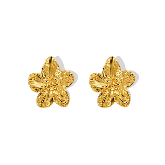 💎: Chic Gold Petal Drop Stud Earrings