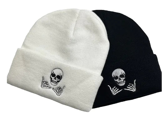 🧢: Warm skull Caps for Men and Women - Unisex Winter Beanie