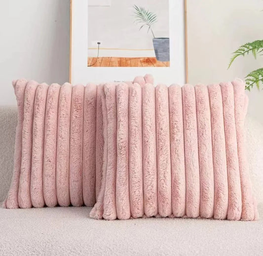🐰: Faux Rabbit Fur Pillowcase - Ultra-Soft Luxury Plush Pillow Cover