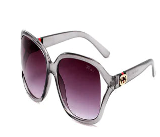 🕶️: Fashion Sunglasses with UV Protection - Chic Rectangular Frame Style