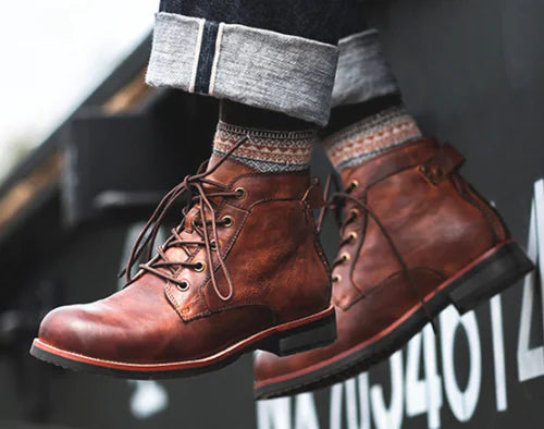🏍️: Men's Retro Leather Motorcycle Boots - Vintage Lace-Up Ankle Boots