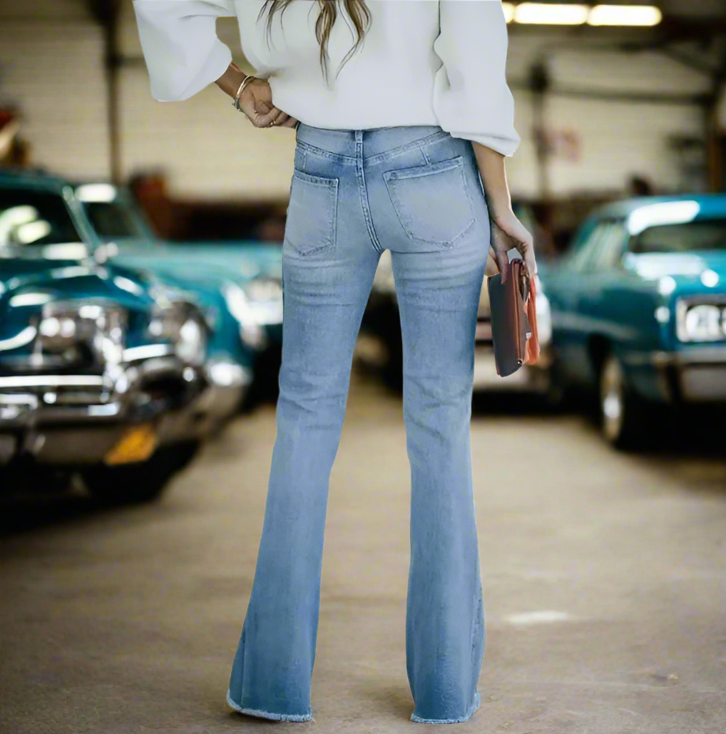 👖: Elevate Slim Flare High-Waist Jeans - Modern Sophisticated Denim