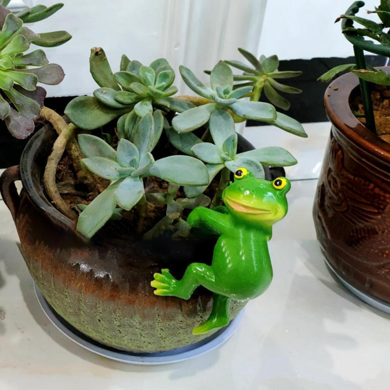 🐸: Resin Frog Ornaments for Garden Flower Pot Decoration