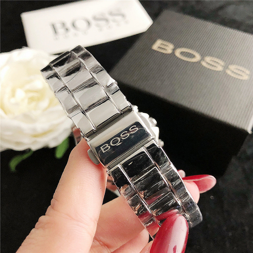 ⌚: Steel Alloy Fashion Quartz Watch