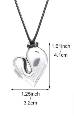 Adjustable Irregular Heart Pendant Necklace